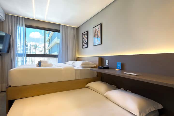 Apê Duas Camas De Casal, Closet, Piscina Com Vista - Moema