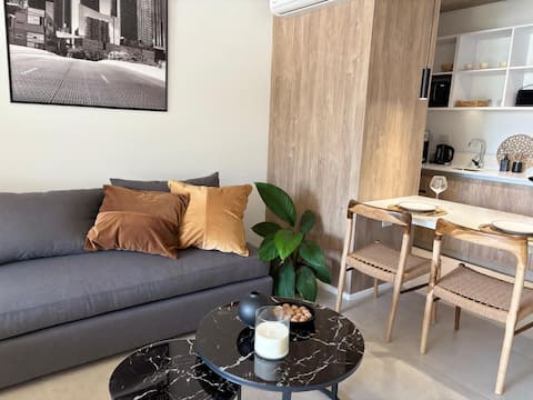 Top performing Airbnb: Spacious Premium Apt · Prime Palermo Hollywood in Palermo