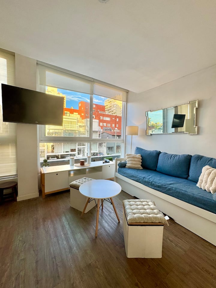 Monoambiente Elegante En Pleno Punta Del Este - 