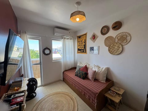 Imóvel de sucesso: Apt with A/C & balcony • 3 blocks from the beach em Jaboatão Dos Guararapes
