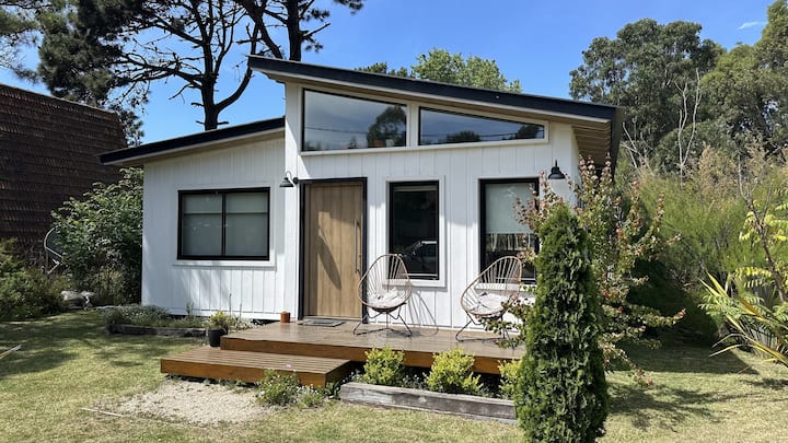 Hermosa Casa En Ostende, A Ocho Cuadras Del Mar - Pinamar