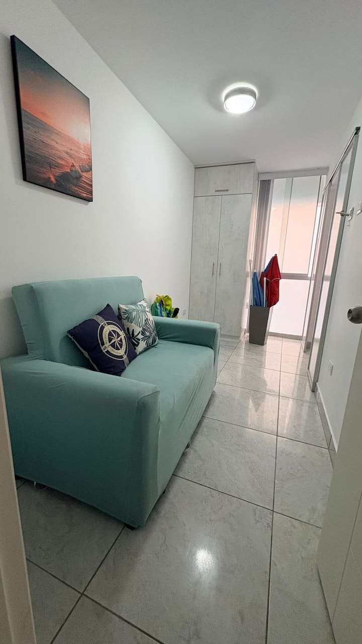 ספה נפתחת אחת עבור 1.5 אנשים