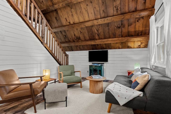A-frame Cabin | Pond, Fire Pit | Private Woods - Hudson Valley, NY