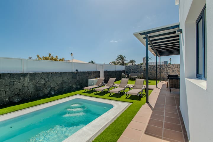 Private pool at Rubicón II, Playa Blanca Lanzarote