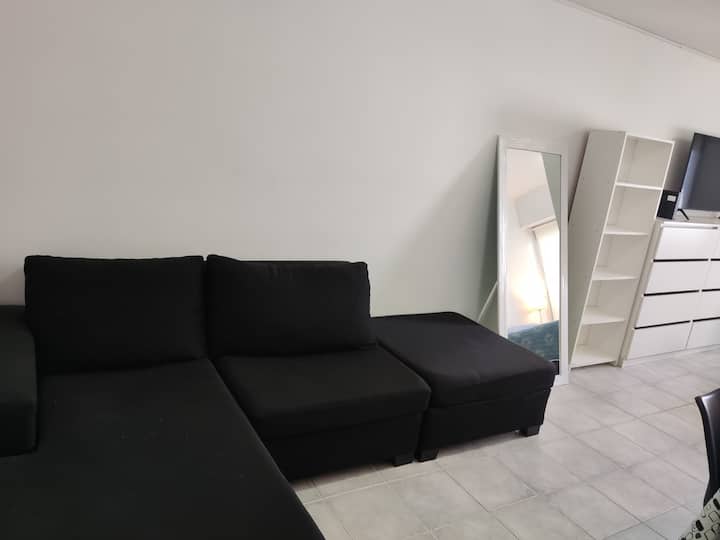 Monoambiente con cocina separada en La Boca