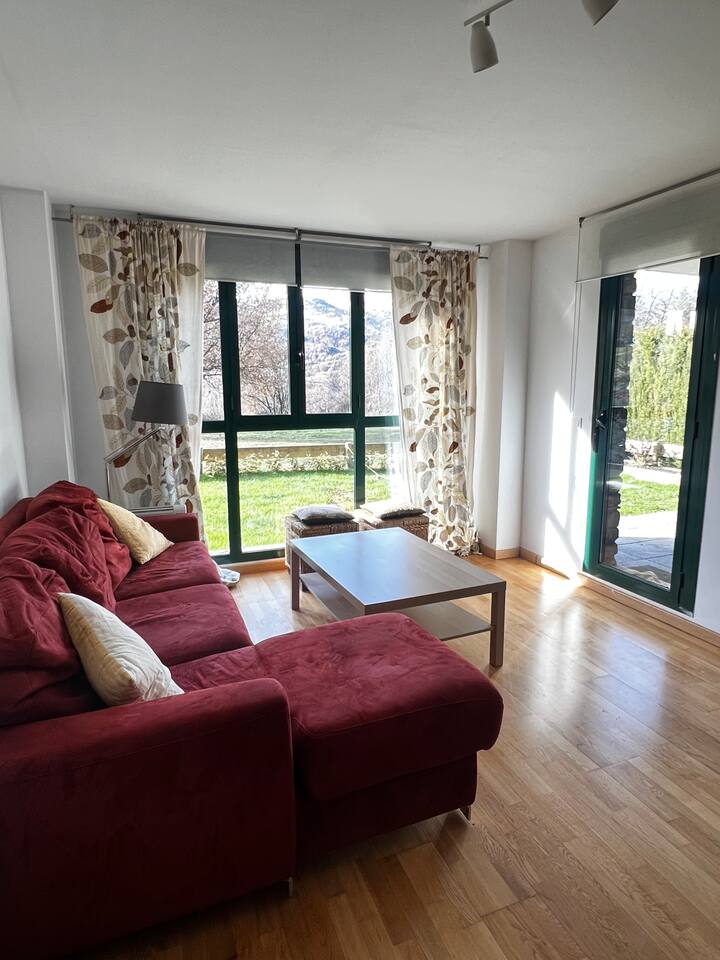 Casa Con Jardín En Panticosa - Broto