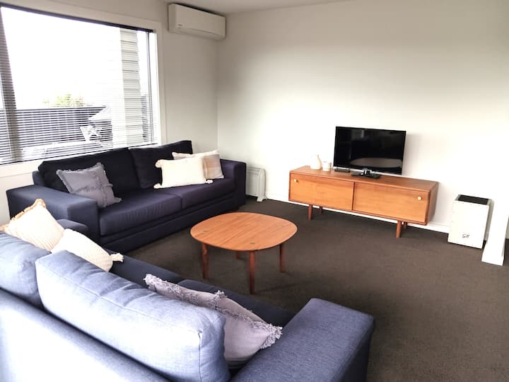Modern - Taupō 2 Bedroom Apartment - Sleep’s 5 - Taupo