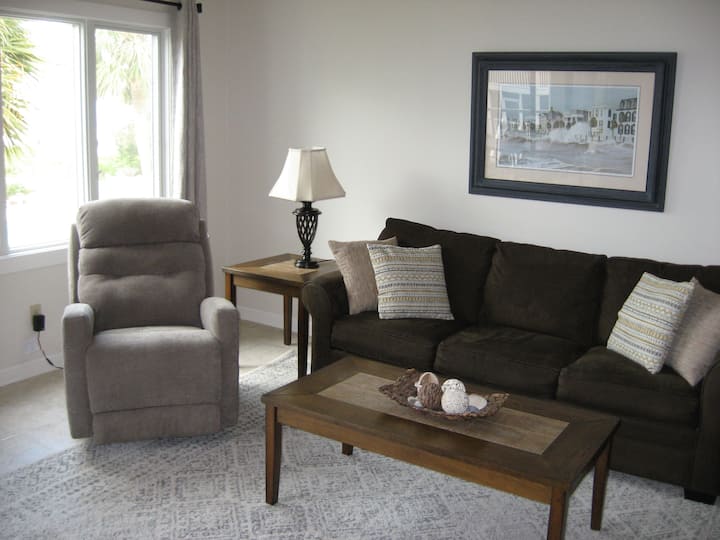 Oceanview Condo C203 Port O Call, Wild Dunes - マウントプレザント, SC