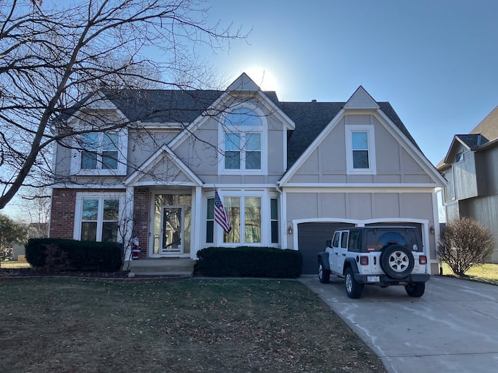 Perfect Fifa Place To Stay - Olathe, KS