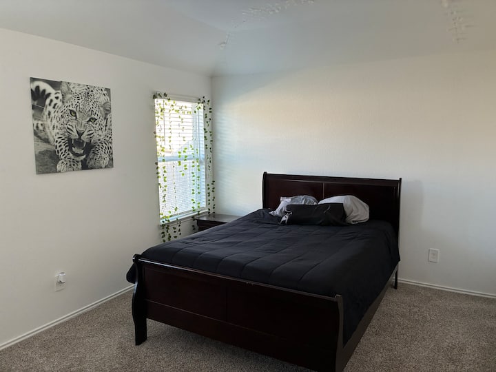 საძინებელი 1