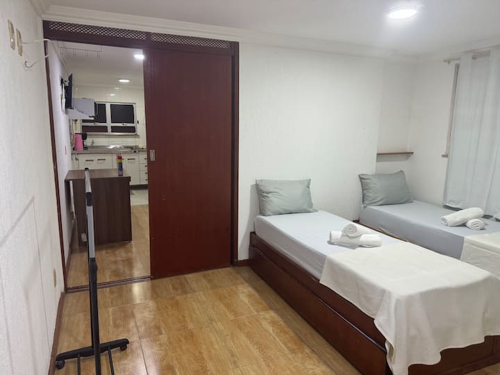 غرفة النوم 2