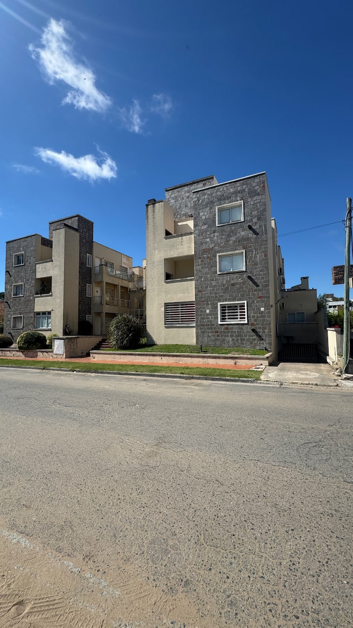 Departamento Pinamar Centro Gigante Ideal Grupo - Pinamar