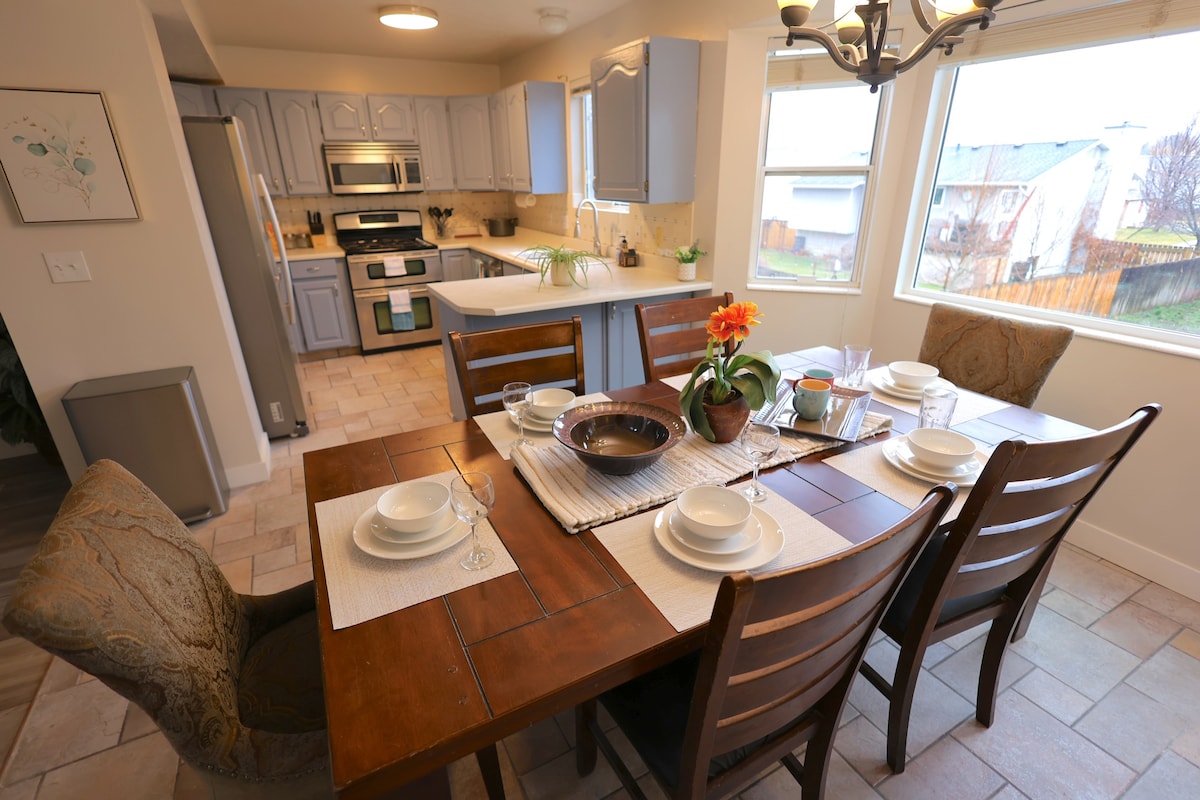 Spacious 5B Ogden Basecamp - Skiing+Weber+Hill AFB