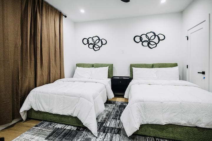 საძინებელი 4