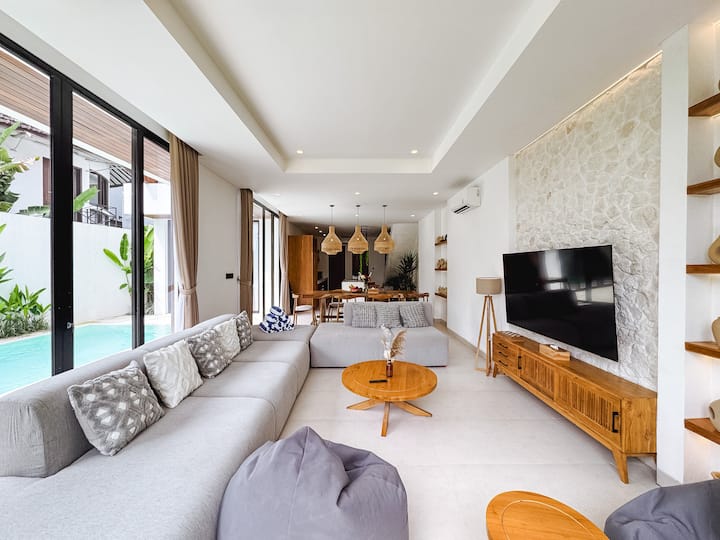 Designer Modern Rooftop Villa In Peaceful Umalas - Australia