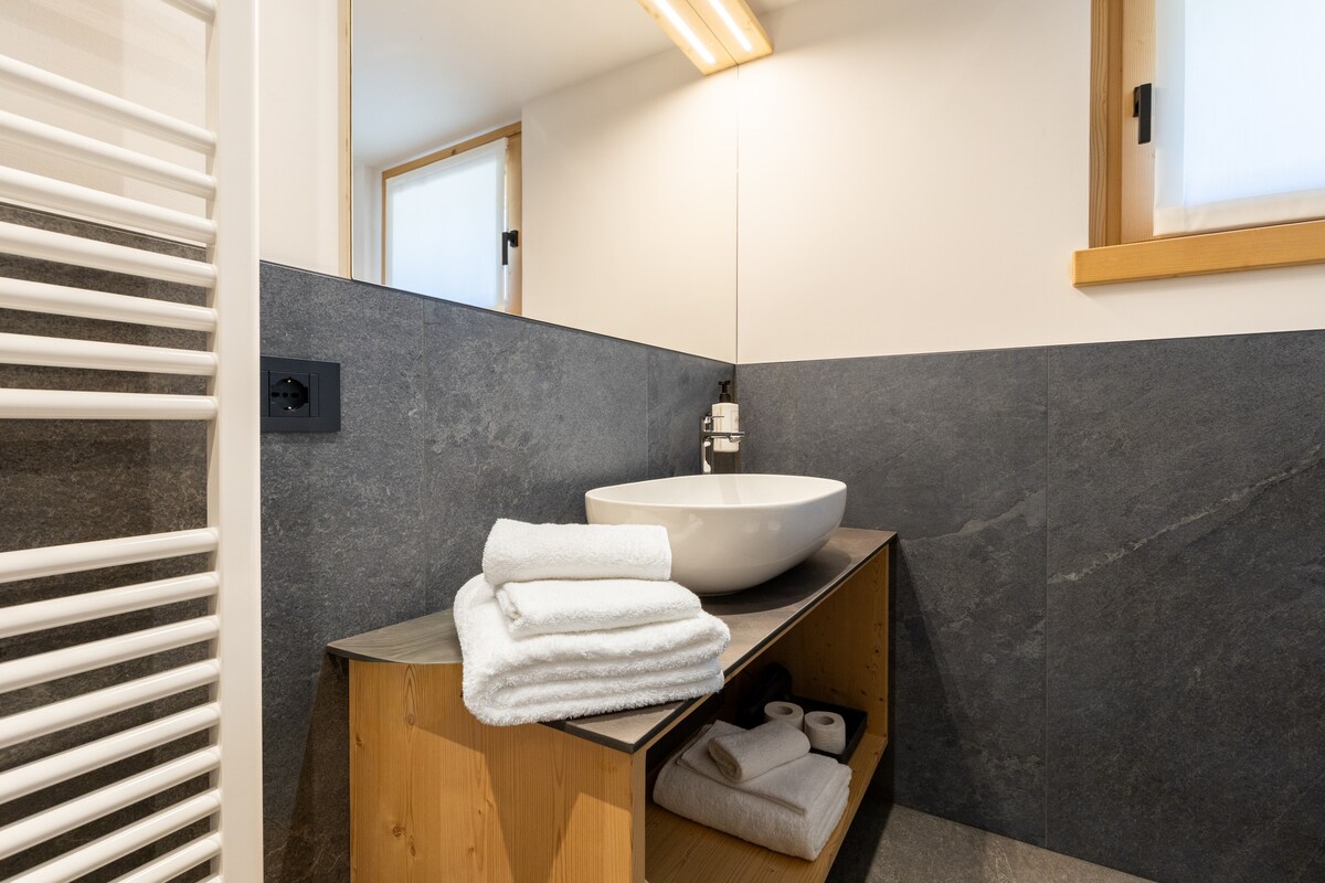 Annuncio Airbnb popolare: Cozy “Campaccio Studio Apartment” a Valdisotto