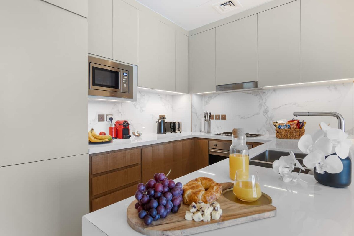 2 Bedroom Furnished Apartment | Address Residences Dubai Opera 20