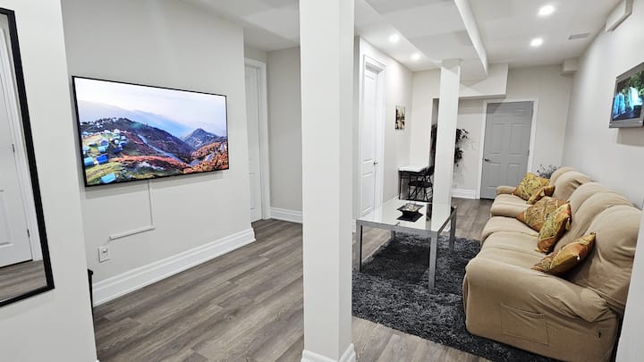 Modern & Stylish Family Getaway! - Bradford