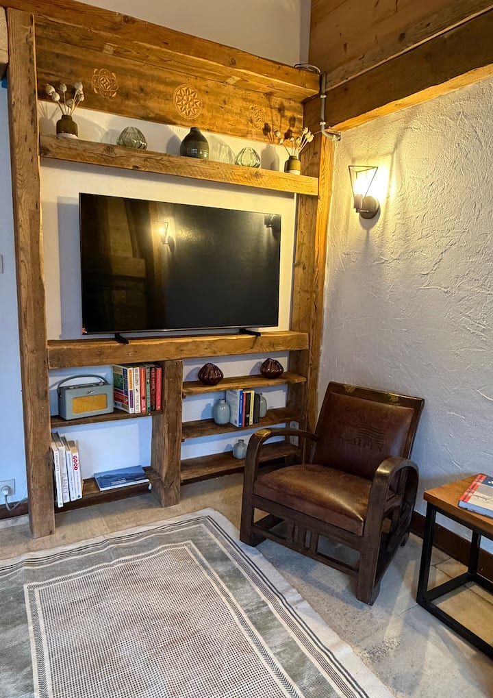 The Nest - A Spacious 3 Bedroom Chalet Apartment - Chamonix
