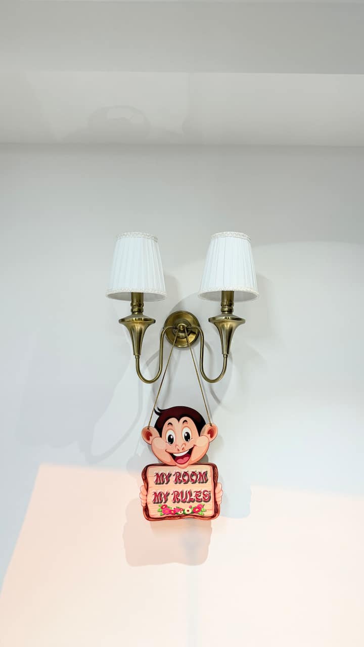 Beige Zenith : 2bhk Apt 32nd Floor + Pool - Ahmedabad