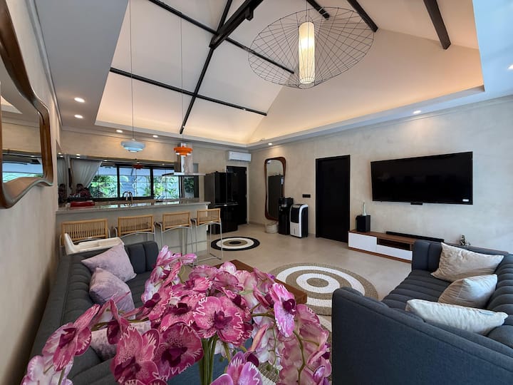 Cozy 2 Br Villa With Pool In Seminyak - Seminyak