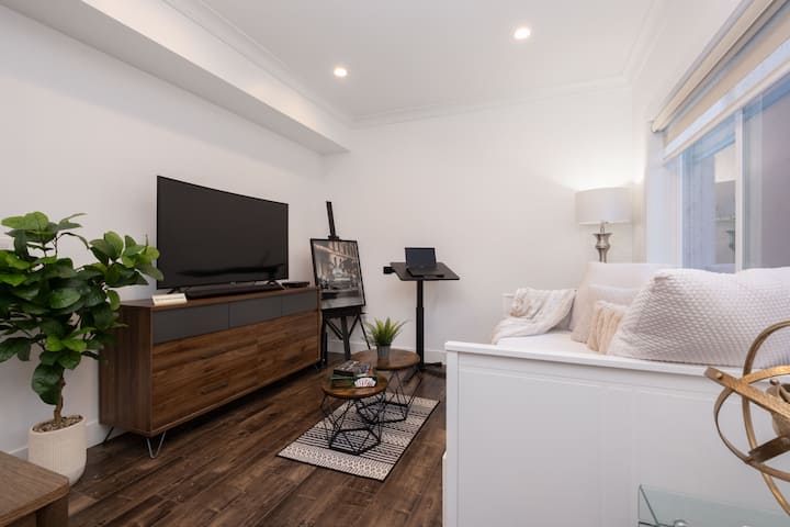 Quiet South Surrey 1br Near White Rock Beach - Surrey