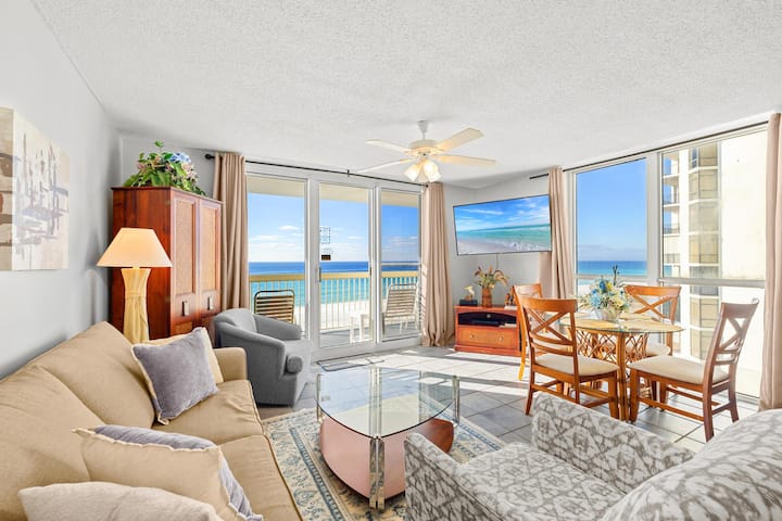 Pelican Beach Resort