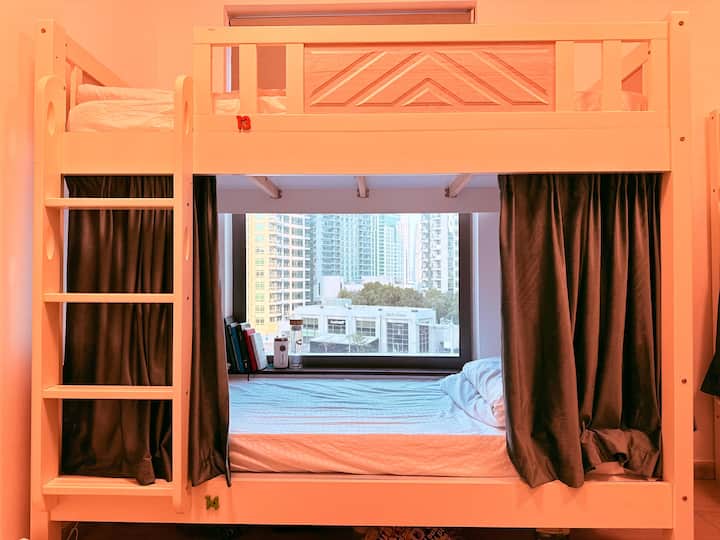 Beach Life On Budget | Jbr Bedspace - Dubai