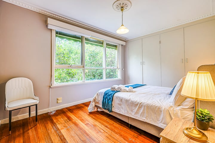 غرفة النوم 2