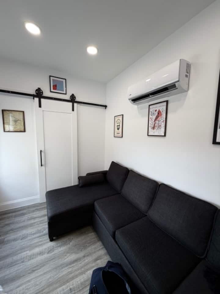 The Cardinal- Shipping Container Home In Athens - Athens, OH