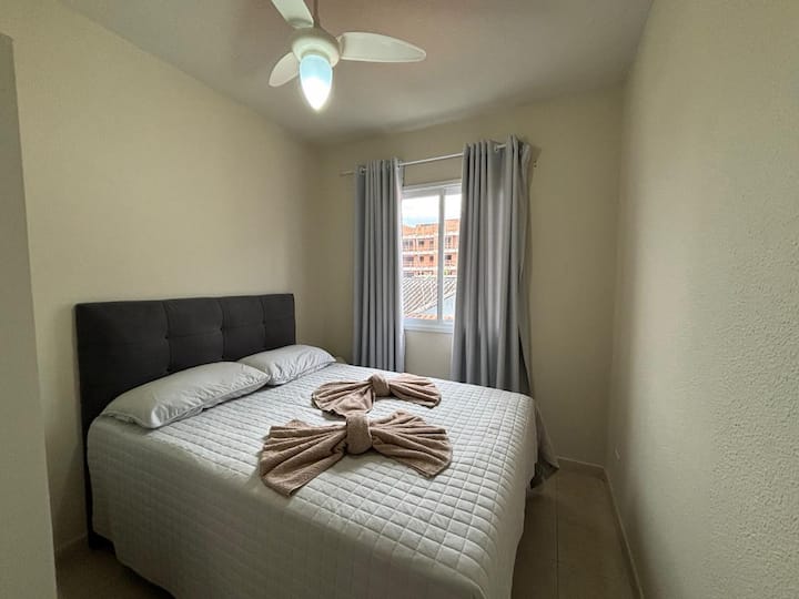 ห้องนอน 3 - พร้อมเตียงคู่ เรามีผ้าปูที่นอนและผ้าปูที่นอน 