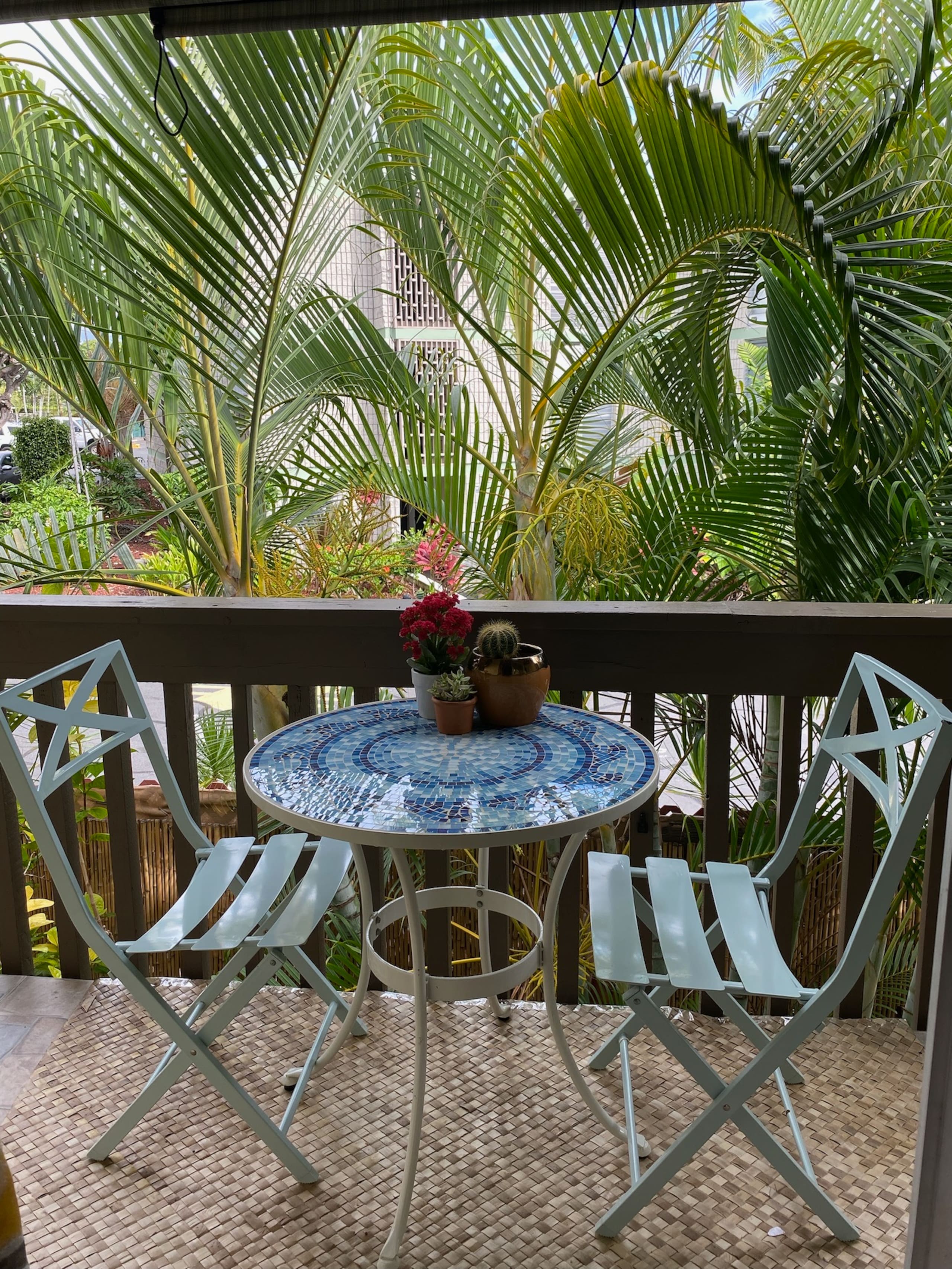 Condo in Kailua-Kona · ★4.89 · 2 bedrooms · 2 beds · 1 bath - Image 15