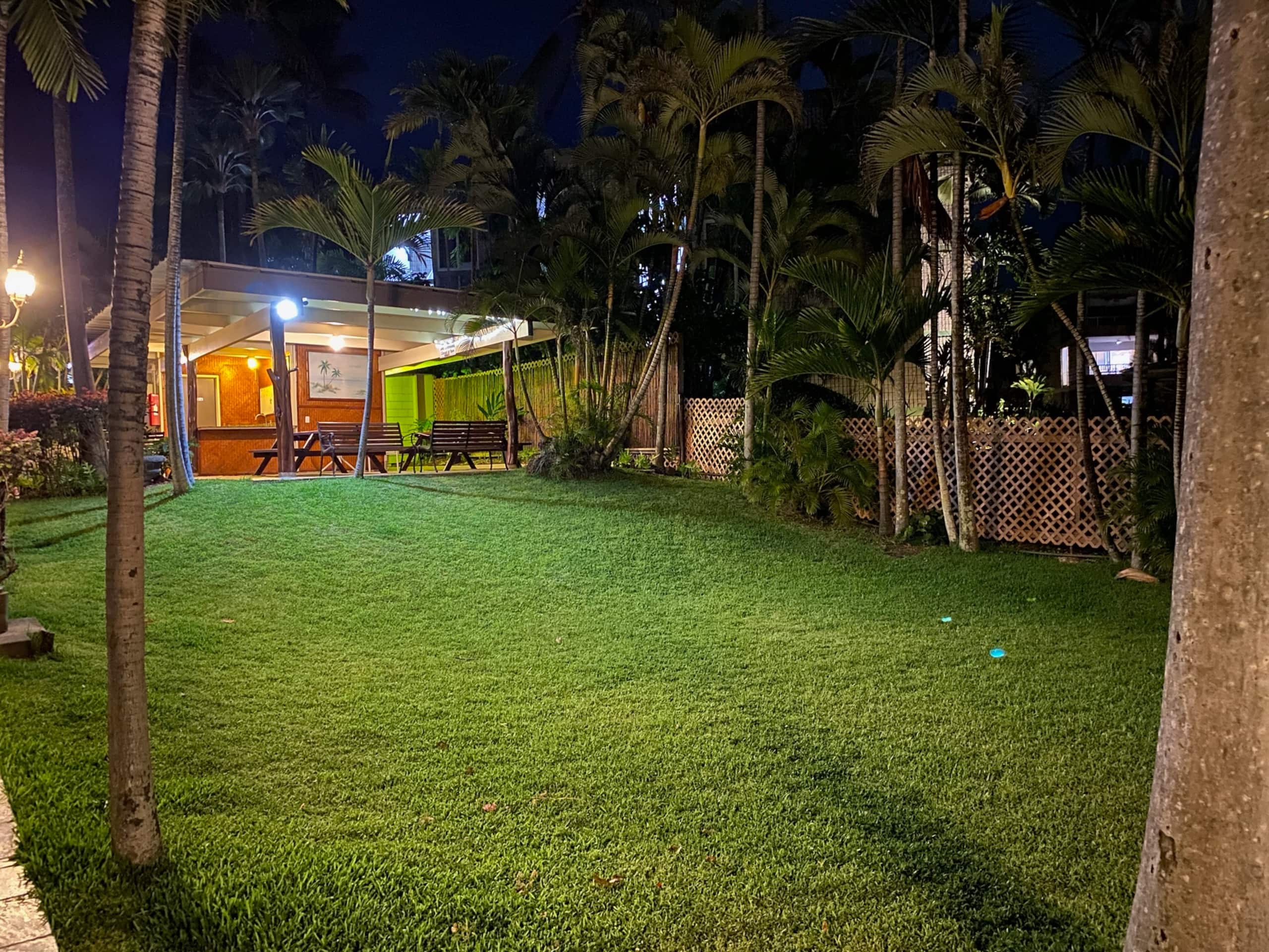 Condo in Kailua-Kona · ★4.89 · 2 bedrooms · 2 beds · 1 bath - Image 21
