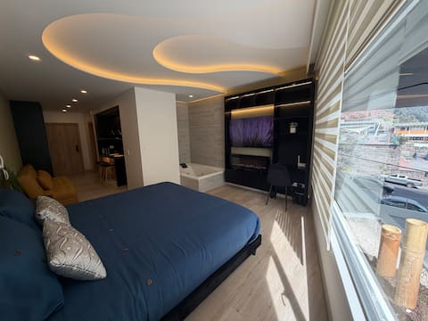 Luxury suite with private Jacuzzi in Quito