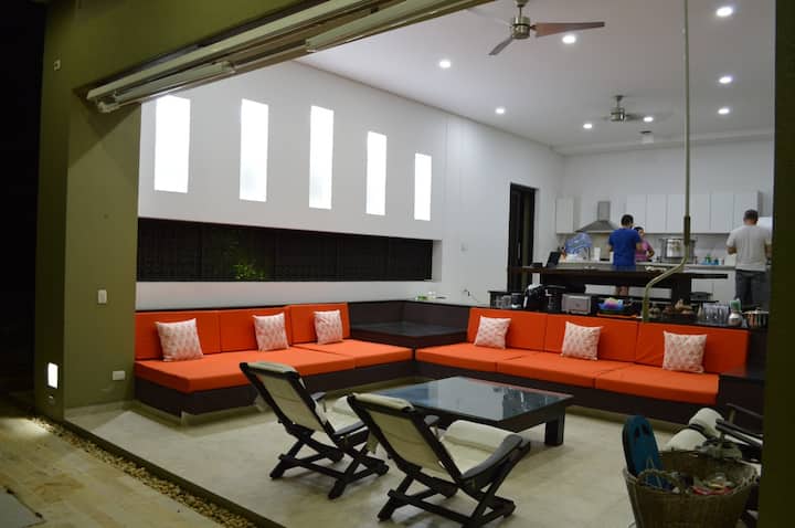 Piscina Privada, Jacuzzi Y Salón De Juegos En Casa - Anapoima