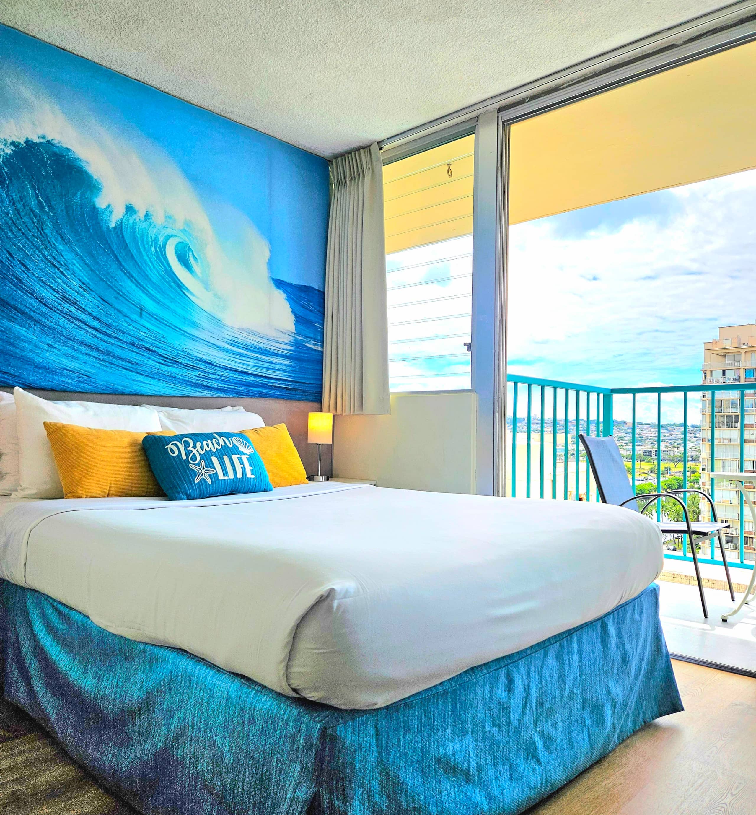 Hotel in Honolulu · ★4.84 · 1 bedroom · 1 bed · 1 private bath - Image 1