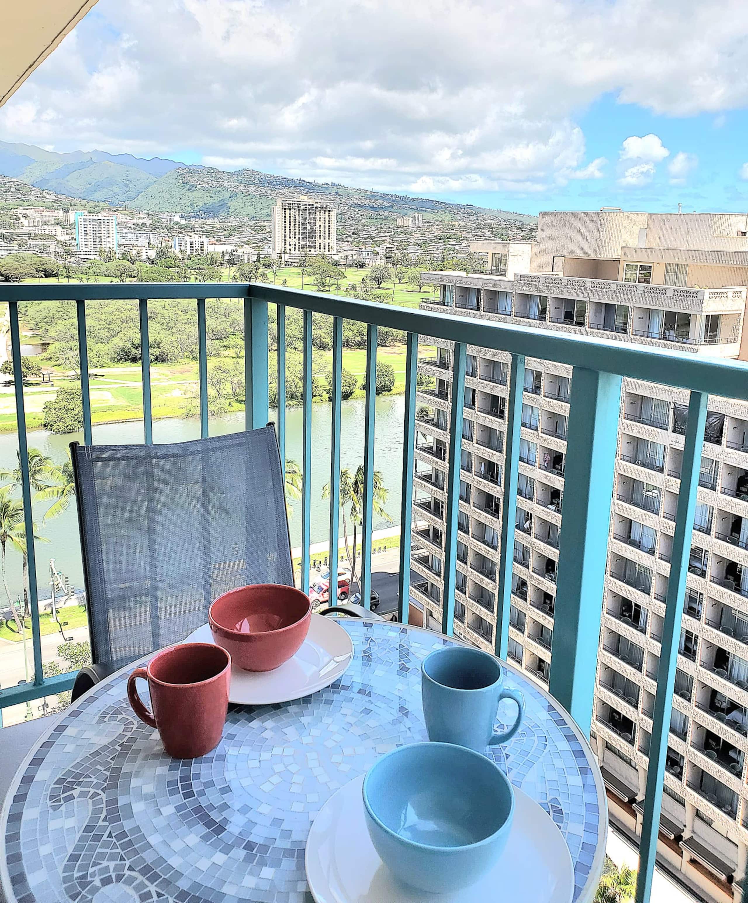 Hotel in Honolulu · ★4.84 · 1 bedroom · 1 bed · 1 private bath - Image 22