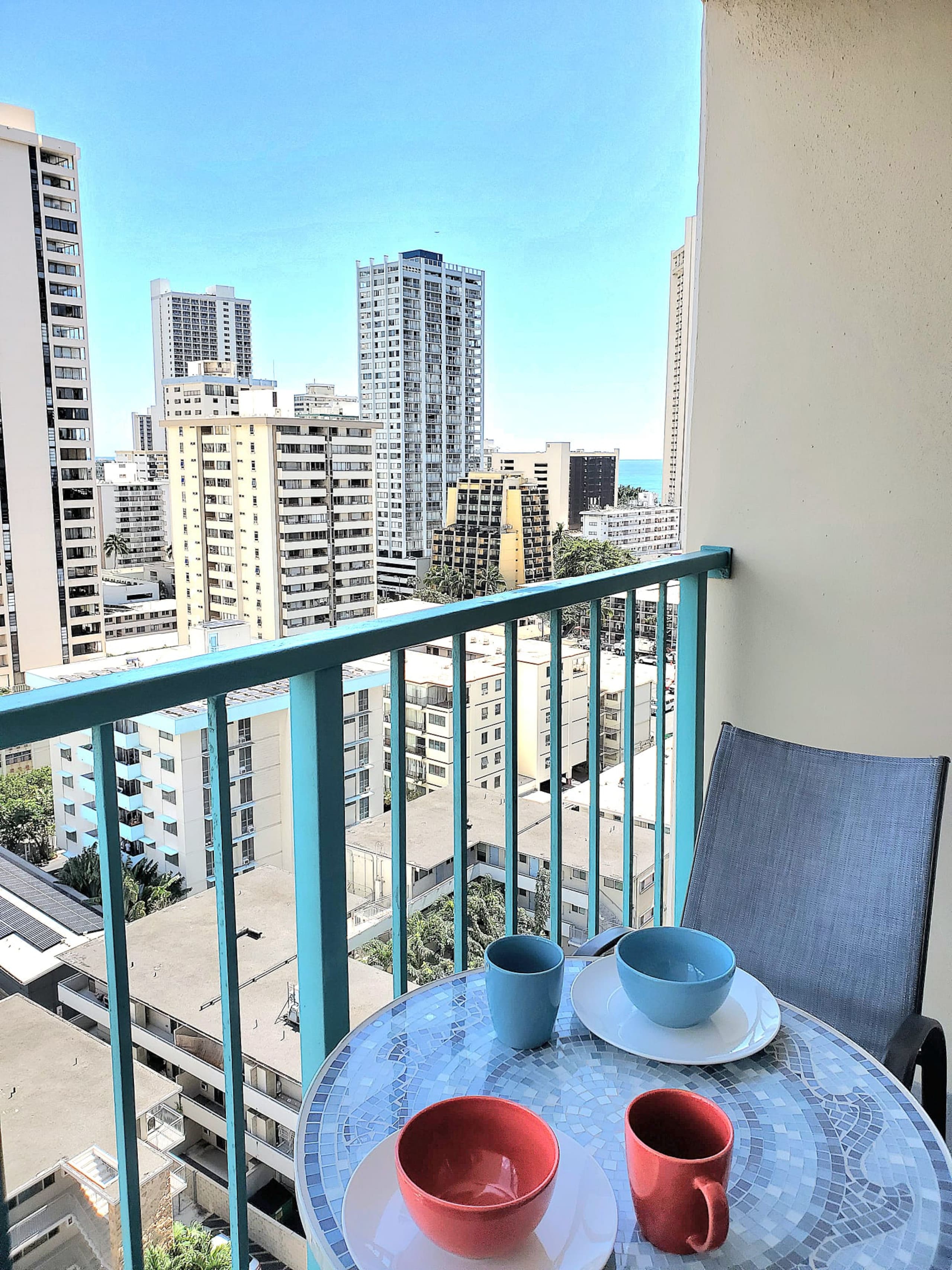 Hotel in Honolulu · ★4.84 · 1 bedroom · 1 bed · 1 private bath - Image 23