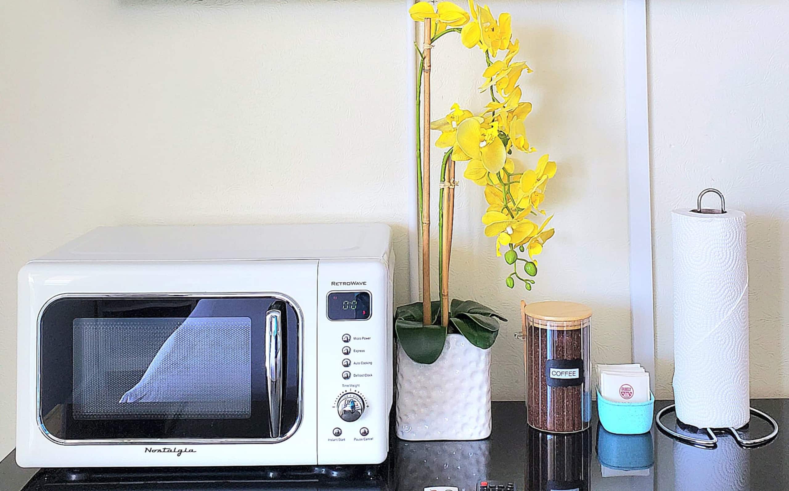 Hotel in Honolulu · ★4.84 · 1 bedroom · 1 bed · 1 private bath - Image 4