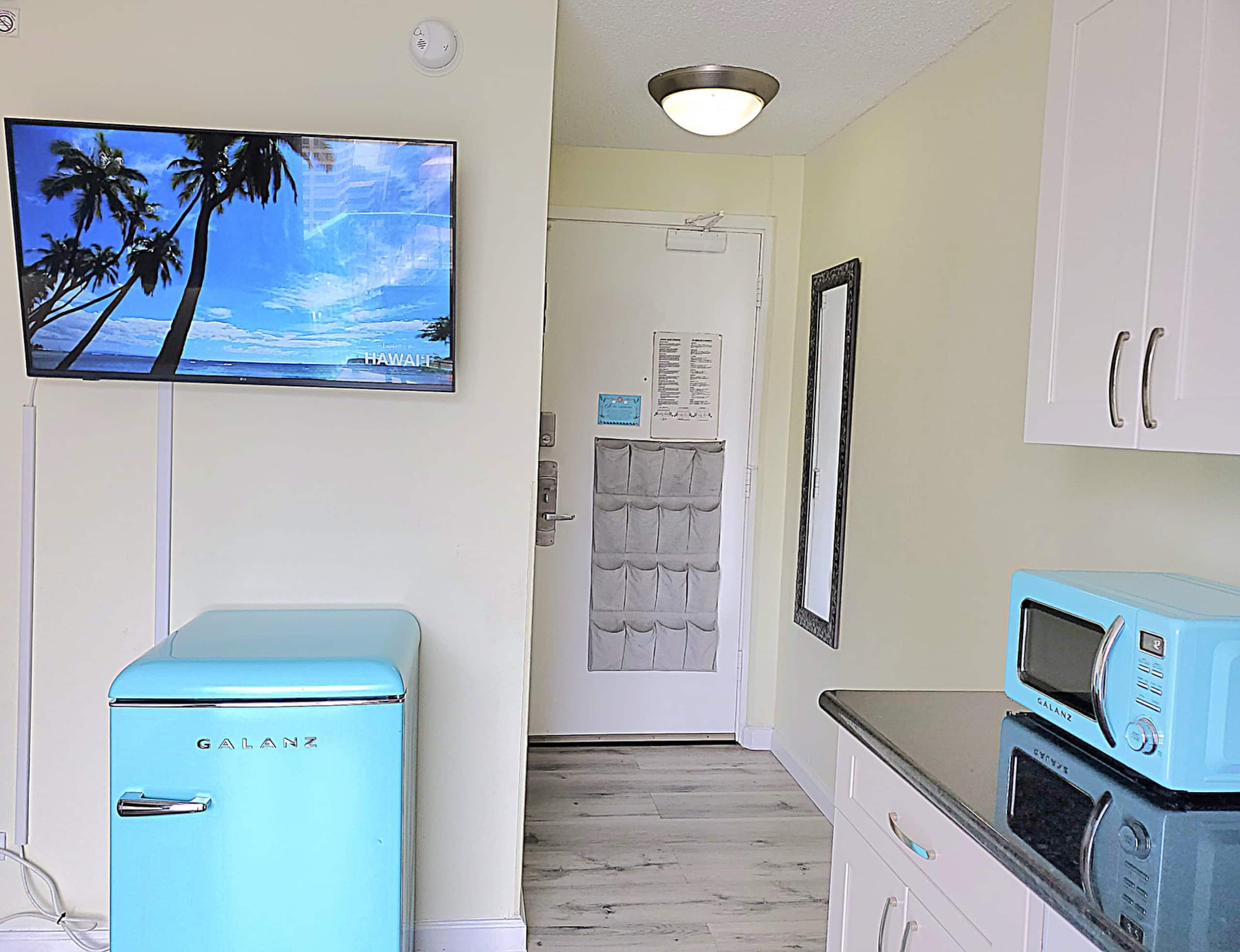 Hotel in Honolulu · ★4.85 · 1 bedroom · 1 bed · 1 private bath - Image 7