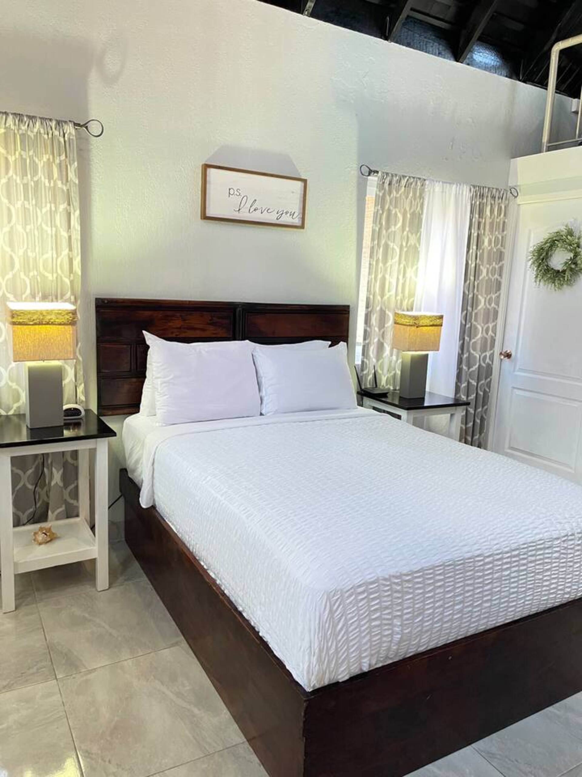 Cozy Studio with Loft Centrally Located In Negril