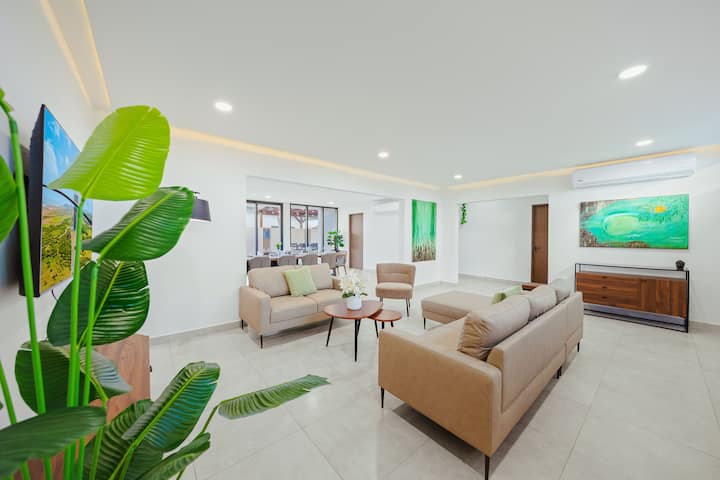 Aruba Escape– Spacious 5br Villa For 12 By Bocobay - Aruba