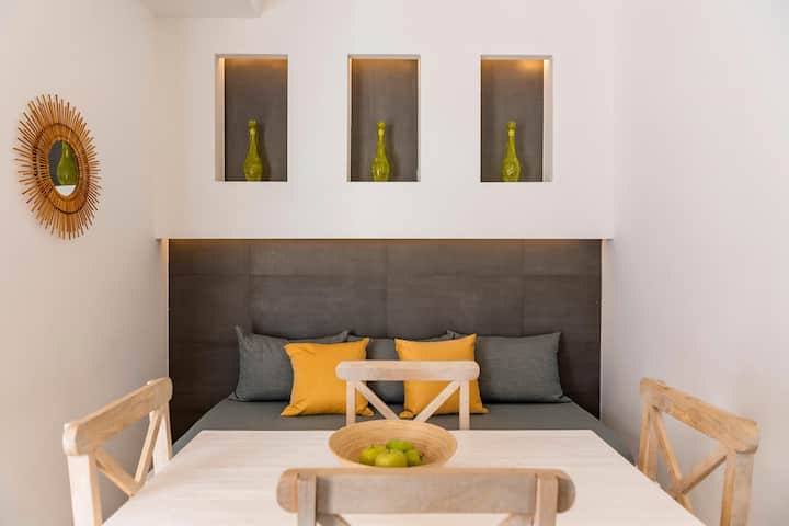 Traditional Lindian Suite 2 - Lindos