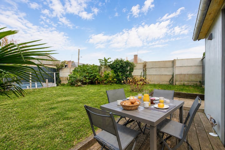 700 M De La Plage - Maison Pour 4 - Jardin Et Bbq - Dinard
