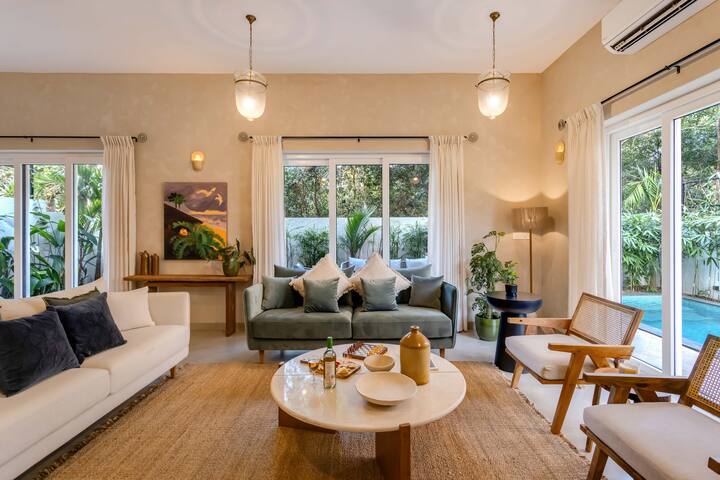 Living room image 5