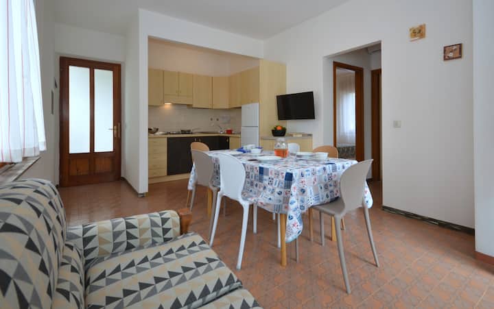Villa Rosanna: Appartamento Trilocale - Lignano Pineta