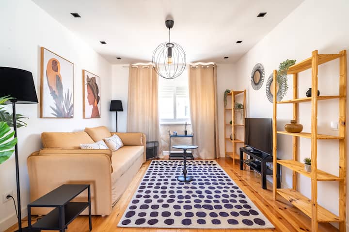 Masala Duplex Apartment, Penha De França, Lisbon - Lisbon