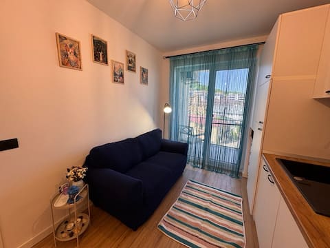 Top Airbnb: Floresti Apartment with underground parking in Florești