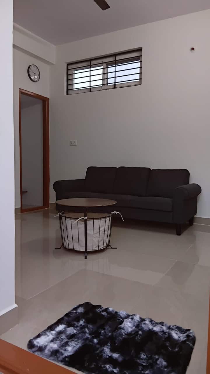 Modern Ac 2bhk Hebbal | Near Aster Cmi | Airport - Bangalore