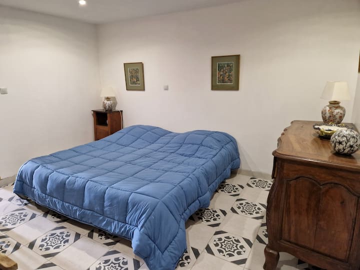 Dhomë gjumi 1